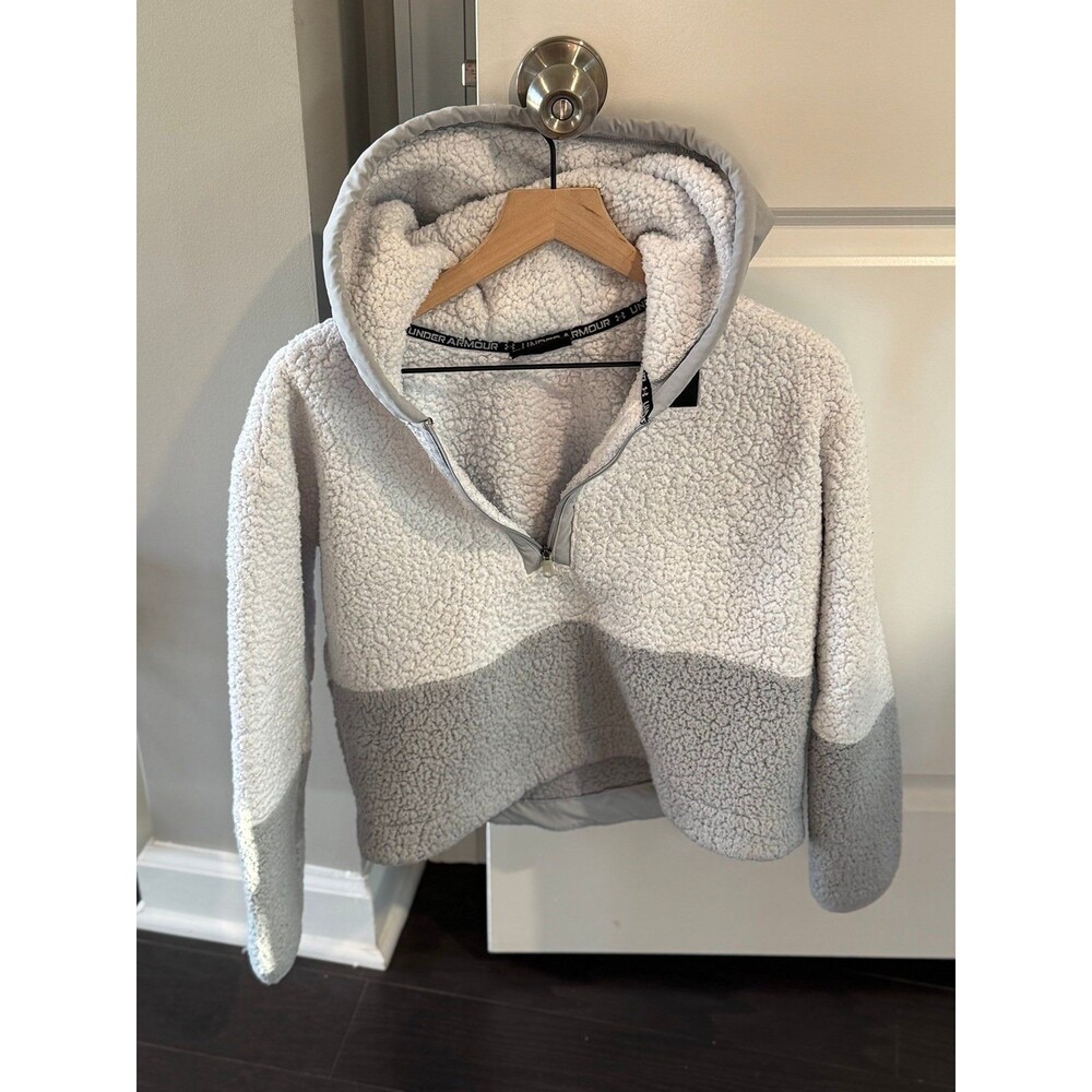 UNDER ARMOUR BRAND~Girl’s Gray & White Half-Zip Hoodie/Sweatshirt, YXL Clothing